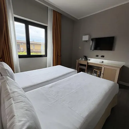 Hotel Western Rome Airport 4*