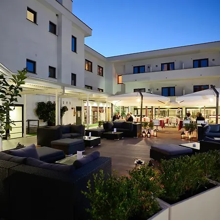 Hotel Western Rome Airport 4*