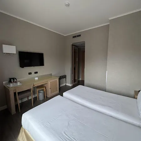 Otel Western Rome Airport
