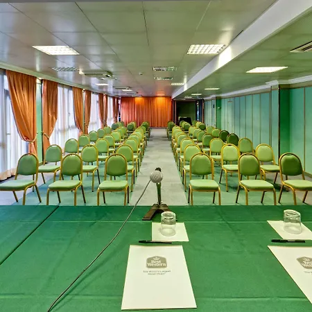 Western Rome Airport 4*