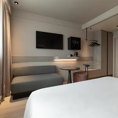 Western Rome Airport Hotel