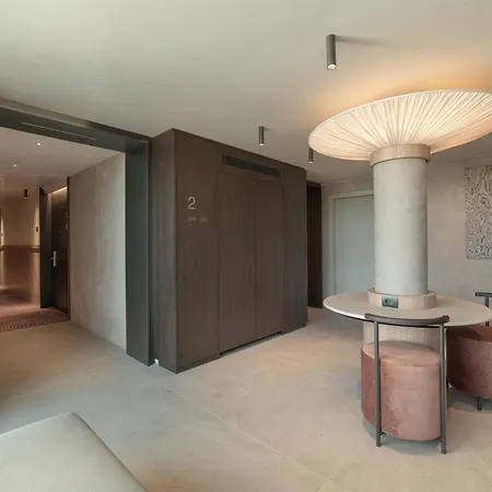 Western Rome Airport 4*
