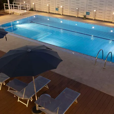 Western Rome Airport 4*