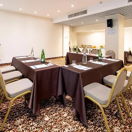 Western Rome Airport 4* Fiumicino